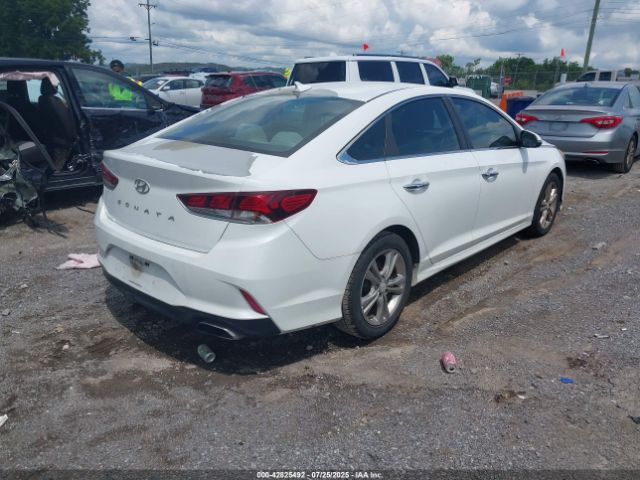 2018 HYUNDAI SONATA 5NPE34AF3JH597107 Photo 3