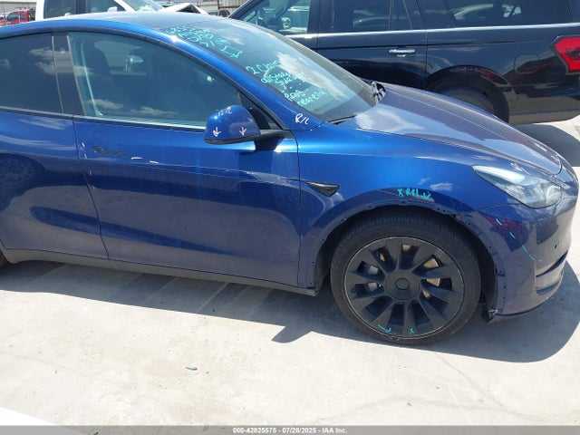 7SAYGDEE3NF480850 Tesla Model Y