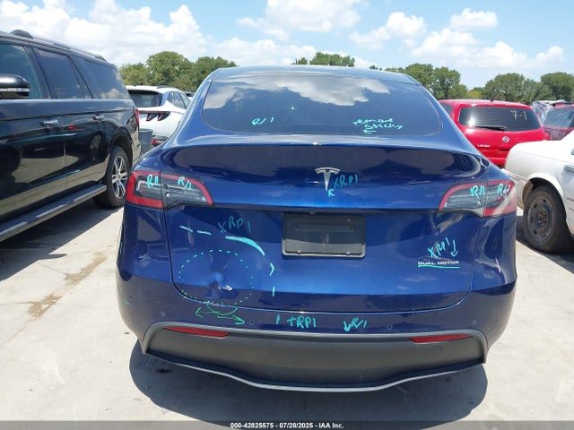 7SAYGDEE3NF480850 Tesla Model Y