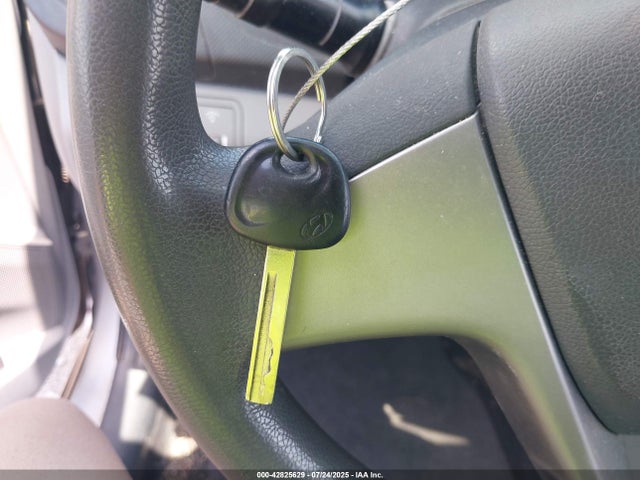 KMHCT4AE6HU318694 Hyundai 2017