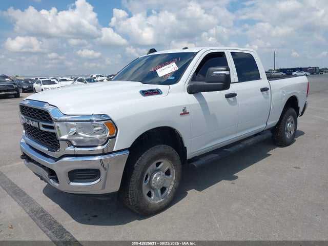 RAM 2500 2023 3C6UR5CL7PG637071 Image 2