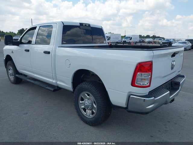 RAM 2500 2023 3C6UR5CL7PG637071 Image 3