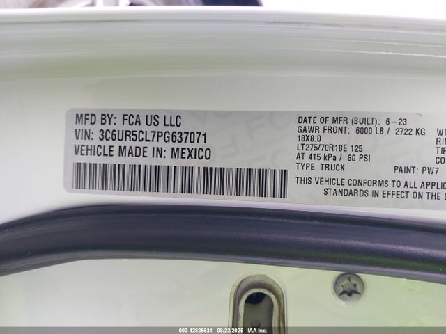 RAM 2500 2023 3C6UR5CL7PG637071 Image 9