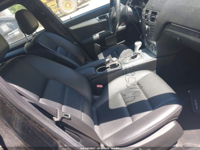 2010 MERCEDES-BENZ C 300 WDDGF8BB7AR088154 Photo 4