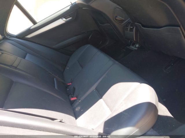 2010 MERCEDES-BENZ C 300 WDDGF8BB7AR088154 Photo 7