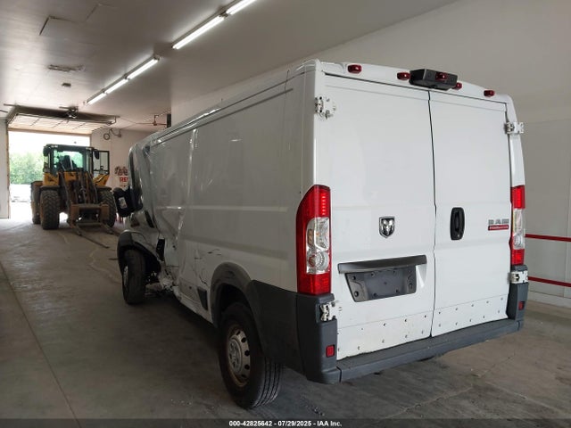 3C6TRVAG3GE103966 RAM 2016