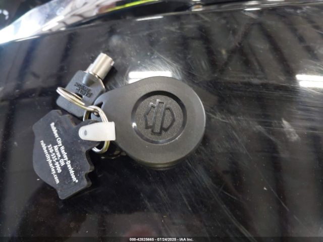 2018 HARLEY-DAVIDSON FLHX 1HD1KBC14JB685932 Photo 10