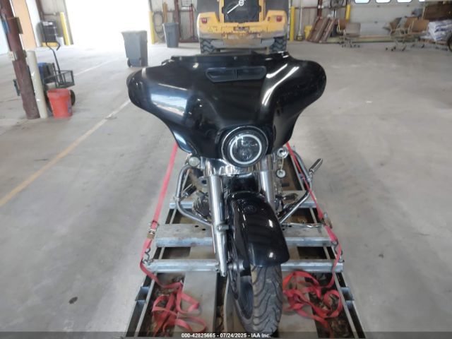 2018 HARLEY-DAVIDSON FLHX 1HD1KBC14JB685932 Photo 4