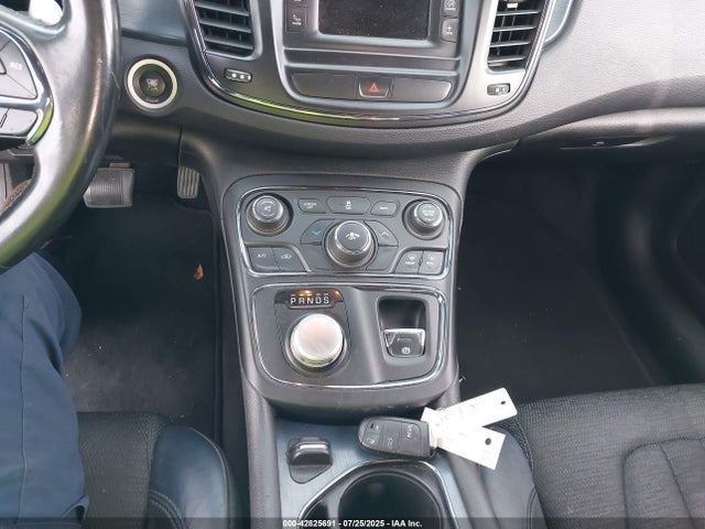 Chrysler 2015 2015 1C3CCCBB8FN599007 Image 11