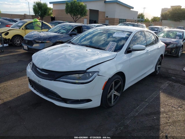 Chrysler 2015 2015 1C3CCCBB8FN599007 Image 2