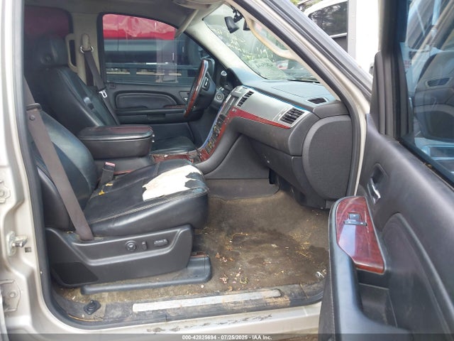 2007 CADILLAC ESCALADE ESV 1GYFK66867R422732 Photo 4