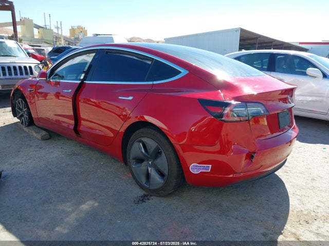 5YJ3E1EA7KF428139 Tesla MODEL 3