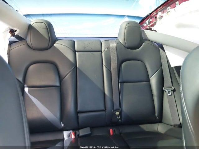 5YJ3E1EA7KF428139 Tesla MODEL 3