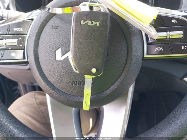 3KPF24AD1RE741372 KIA mpi nu