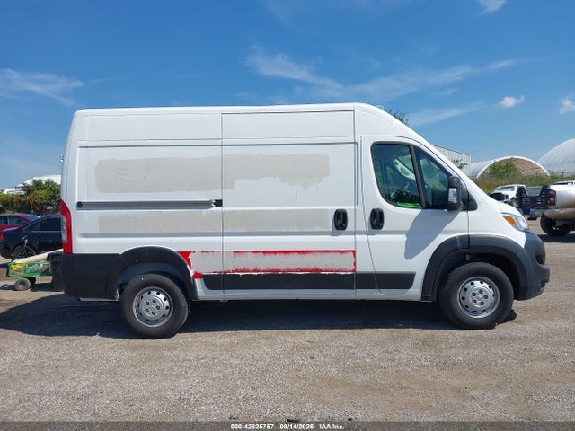 RAM Promaster 2500 2023 3C6LRVCG8PE545980 Image 14