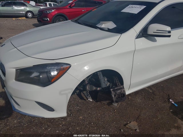 Mercedes-Benz m270 2018 WDDSJ4EB8JN604977 Image 6