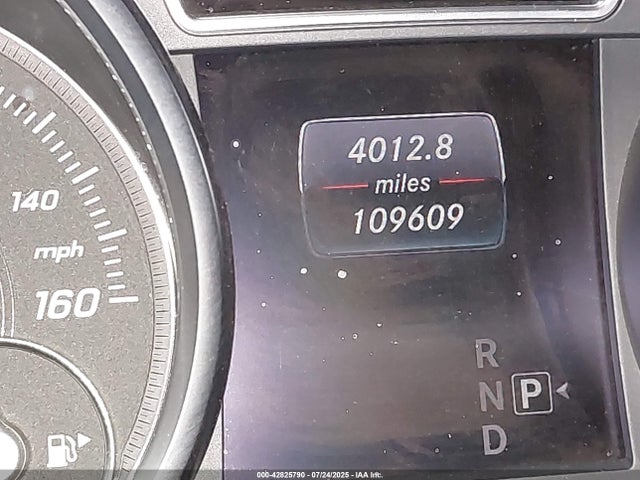 4JGDA5HB8HA990060 Mercedes-Benz m276