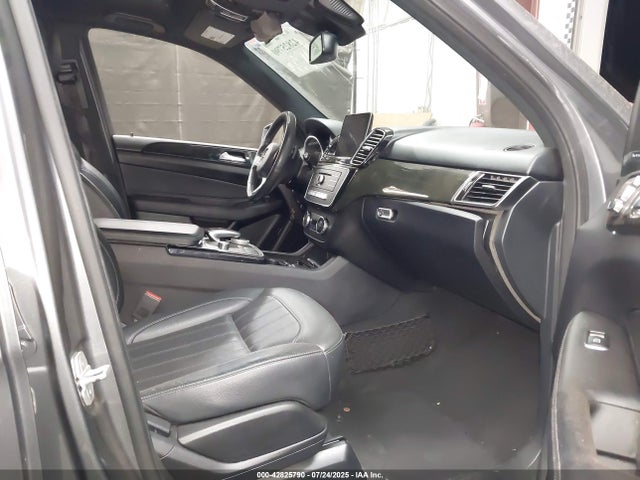 4JGDA5HB8HA990060 Mercedes-Benz m276