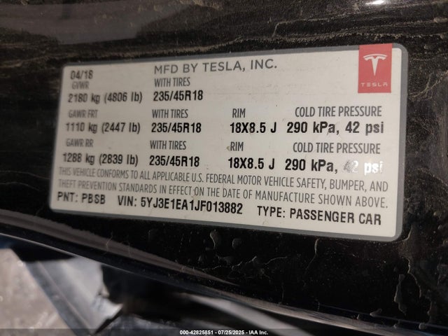 2018 TESLA MODEL 3 5YJ3E1EA1JF013882 Photo 8