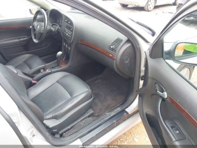 2010 SAAB 9-3 YS3FA4BY8A1609973 Photo 4