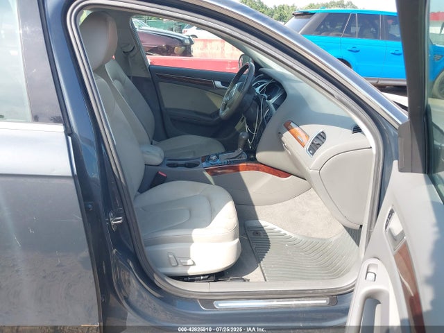 2010 AUDI A4 WAUFFAFL8AN065177 Photo 4