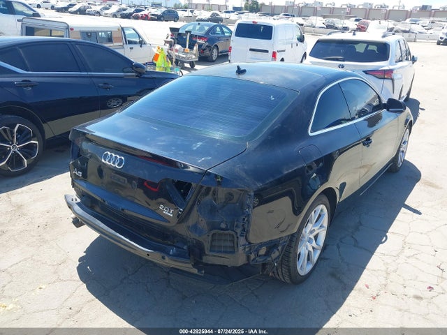 2010 AUDI A5 WAUCFAFR9AA029934 Photo 3