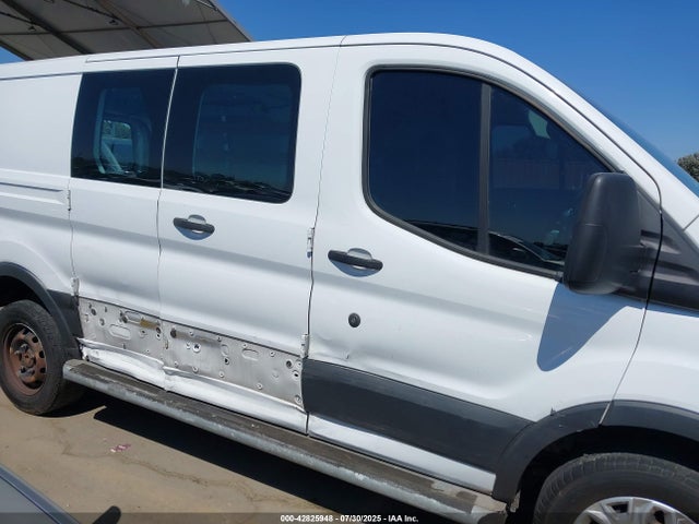 1FTNR1ZMXFKA55818 Ford Transit