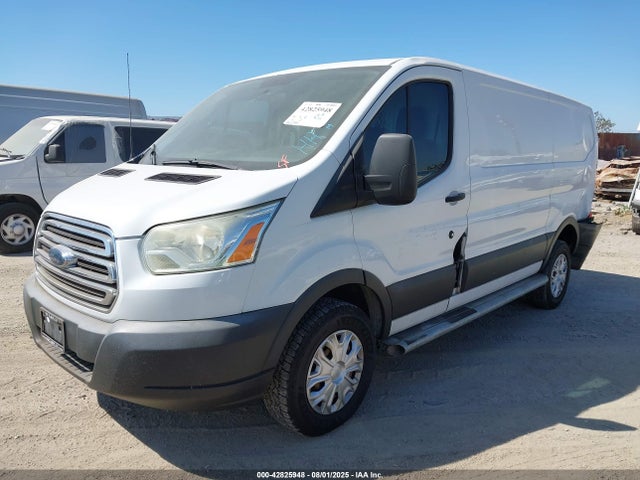 1FTNR1ZMXFKA55818 Ford Transit