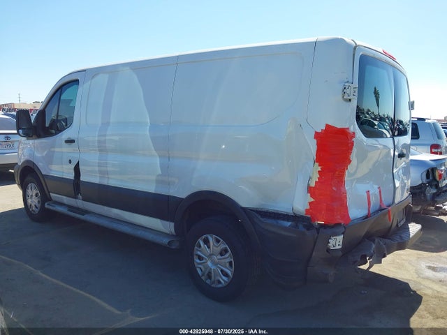 1FTNR1ZMXFKA55818 Ford Transit