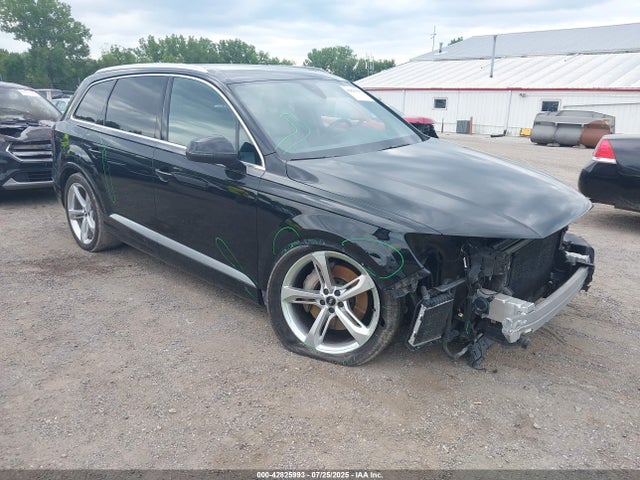 2019 AUDI Q7 WA1VAAF72KD020818 Photo 0
