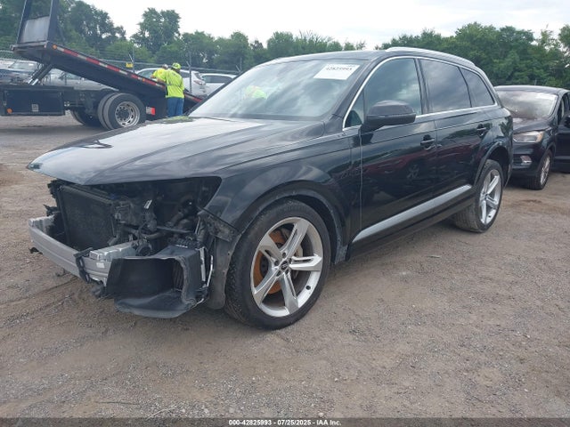 2019 AUDI Q7 WA1VAAF72KD020818 Photo 1