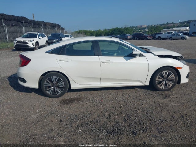 Honda l15b7 2017 19XFC1F37HE204161 Image 13