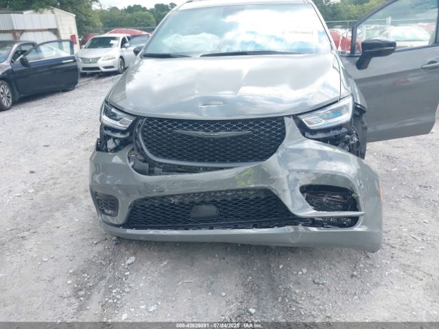 2025 CHRYSLER PACIFICA 2C4RC1GG2SR524606 Photo 5