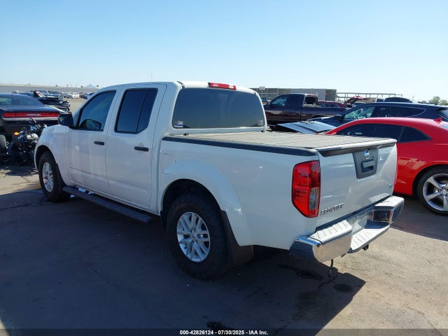 Nissan 2019 2019 1N6AD0ER2KN752978 Image 3