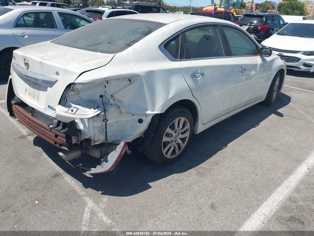 1N4AL3AP3EN378533 Nissan 2014