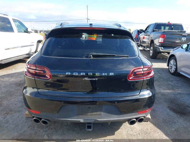 Porsche 2018 2018 WP1AA2A56JLB21198 Image 17