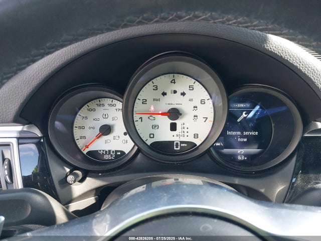 Porsche 2018 2018 WP1AA2A56JLB21198 Image 7