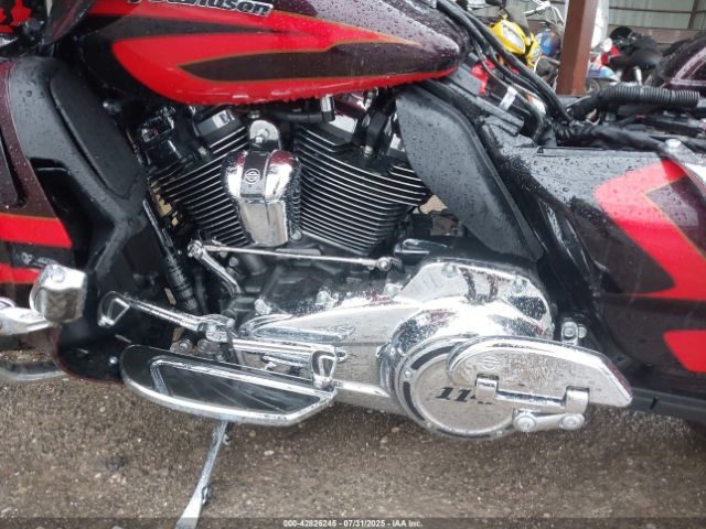 2017 HARLEY-DAVIDSON FLHTKSE 1HD1TEF16HB953531 Photo 8