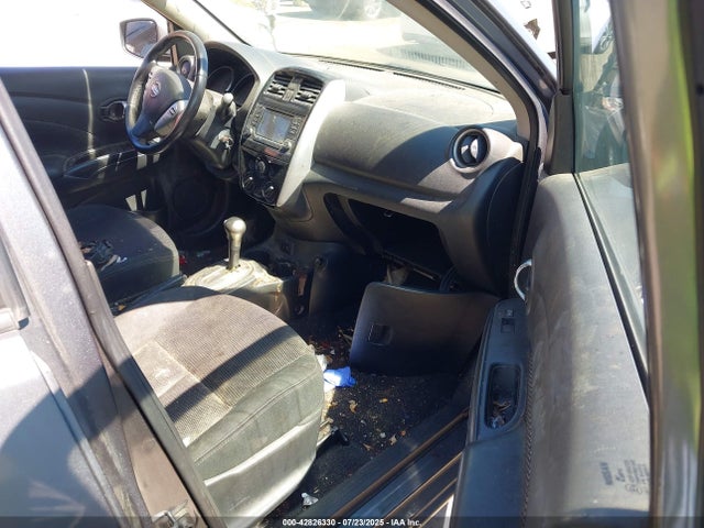 3N1CN7AP2HL850717 Nissan 2017