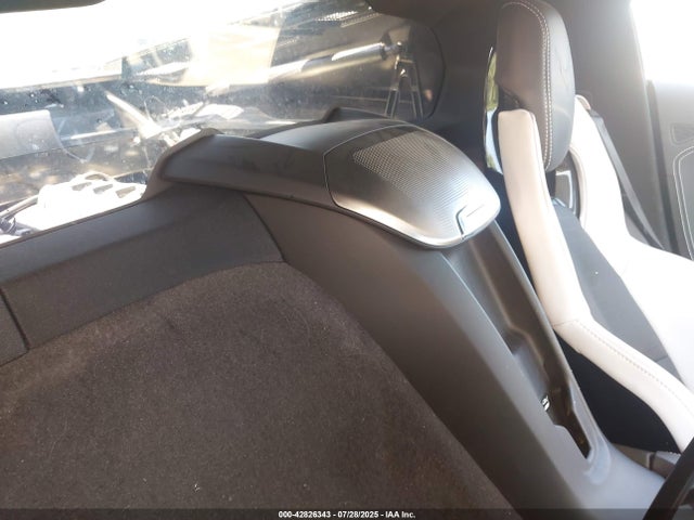 1G1YB2D49N5122137 Chevrolet lt2