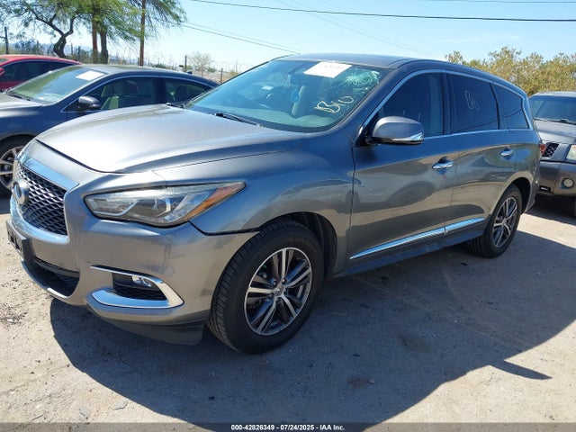Infiniti 2018 2018 5N1DL0MM2JC523344 Image 2