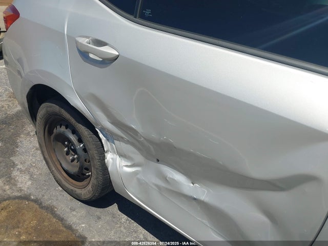 Toyota 2zr-fe 2017 5YFBURHE1HP626417 Image 17