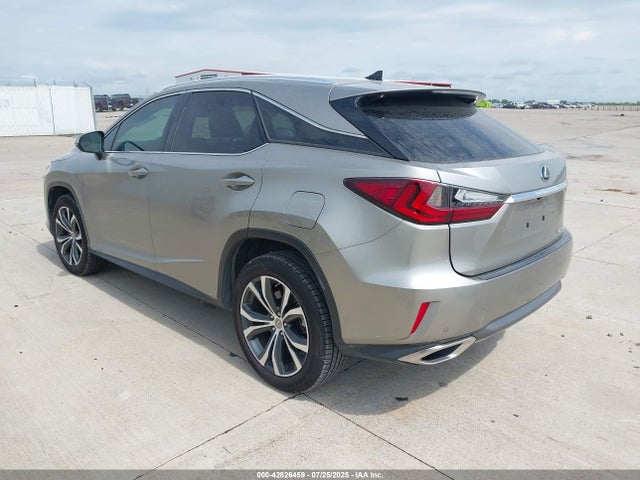 Lexus 2017 2017 2T2ZZMCAXHC080350 Image 3