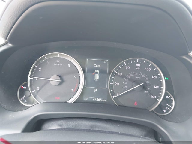 Lexus 2017 2017 2T2ZZMCAXHC080350 Image 7