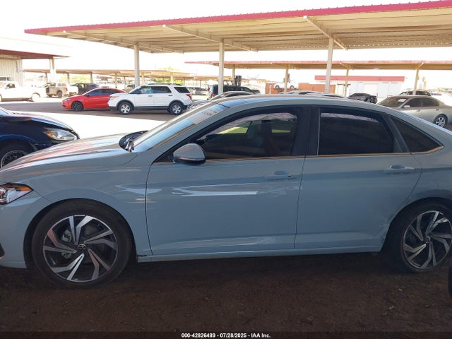 3VWGX7BU5SM039652 Volkswagen tsi