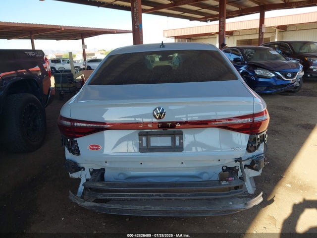 3VWGX7BU5SM039652 Volkswagen tsi