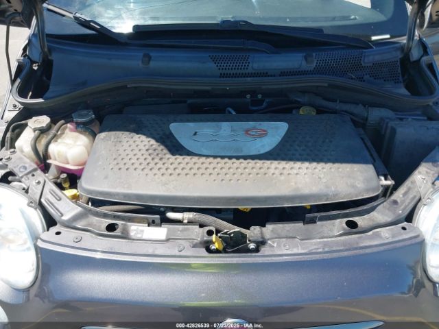 2015 FIAT 500E 3C3CFFGE0FT527231 Photo 9