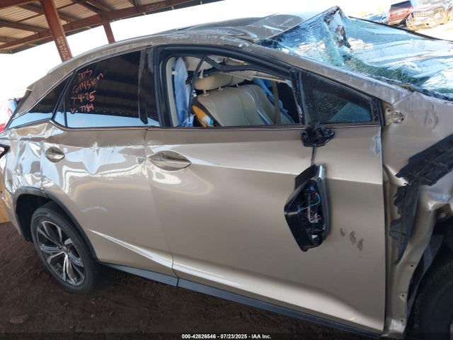Lexus 2017 2017 2T2ZZMCA1HC087784 Image 13