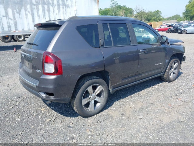 Jeep 2016 2016 1C4NJDEB5GD723690 Image 4