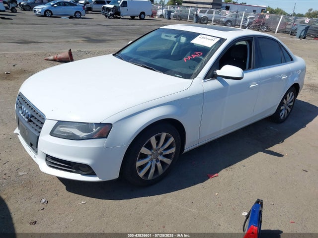 2011 AUDI A4 WAUEFAFLXBN050161 Photo 1